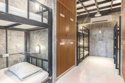 Freedom Hostels@phi Phi
