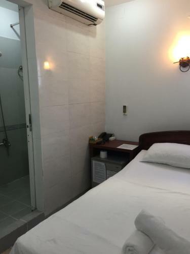 Hostal Vy Khanh Guesthouse