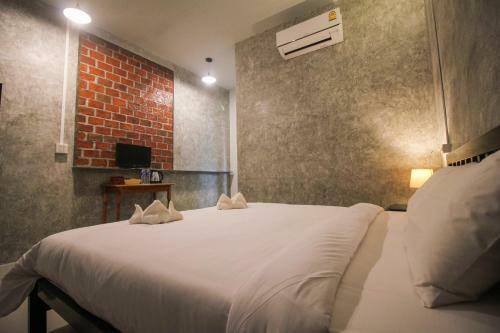 Koh Jum Hostel