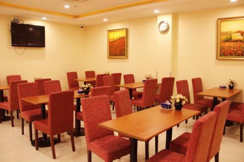Hotel Hanting Express Dalian Jinzhou New Times Square