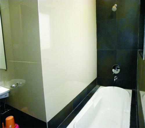 Hotel Shradha Saburi Palace
