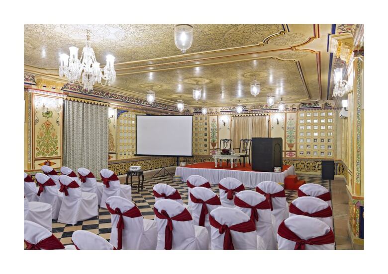 Hotel Chunda Palace