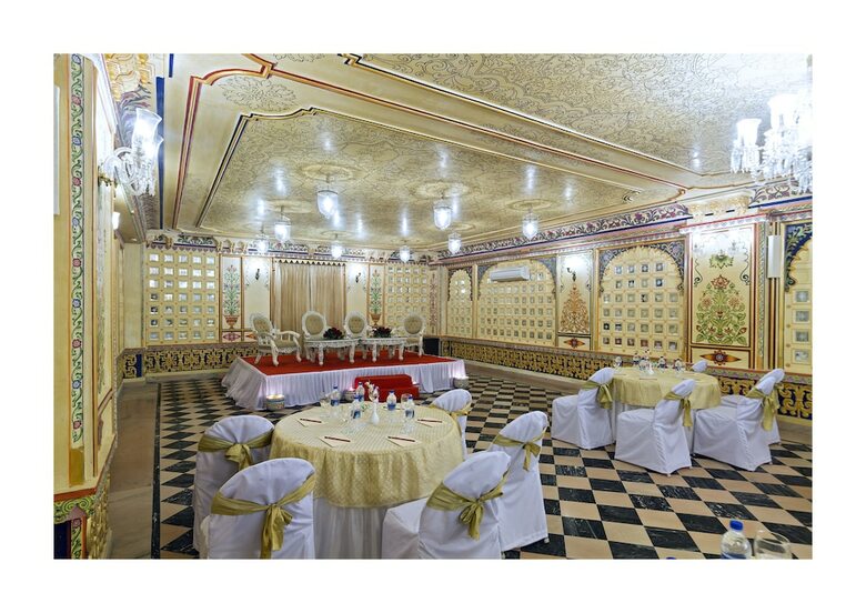 Hotel Chunda Palace