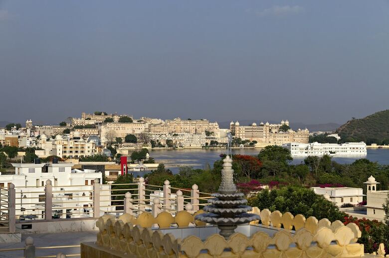 Hotel Chunda Palace
