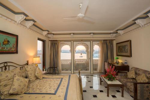 Hotel Shiv Niwas Palace - Grand Heritage