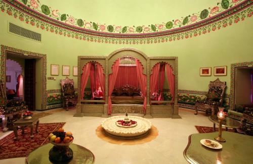 Hotel Shiv Niwas Palace - Grand Heritage