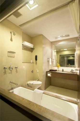 Hotel Express Residency Vadodara