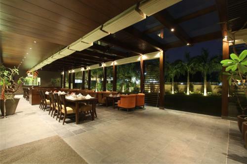 Hotel Express Residency Vadodara