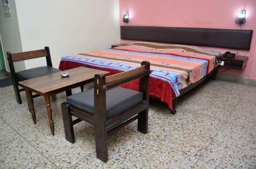 Gautam Hotel
