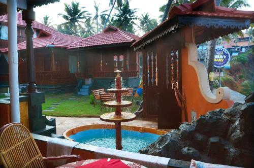Hotel Black Beach Resort
