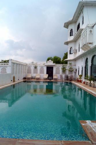 Karohi Haveli - A Heritage Hotel