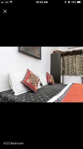 Hostal Devi Vilas Guest House