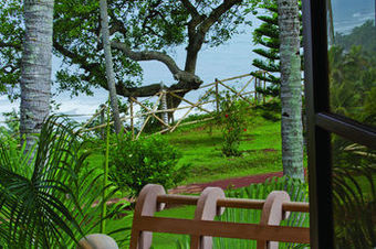 Hotel Blooming Bay - Clifftop Beach Resort