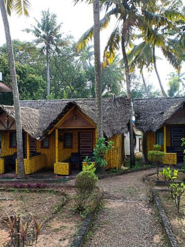 Hotel Bamboo Village
