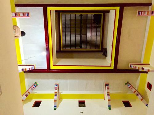 Hostal Shanti Guest House Manikarnika Ghat