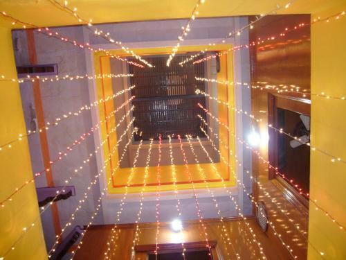 Hostal Shanti Guest House Manikarnika Ghat