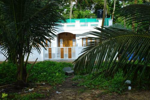 Lighthouse Villa