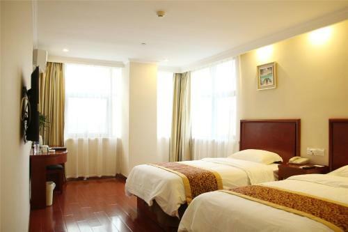 Greentree Inn Jiangxi Nanchang Bayi Square Express Hotel