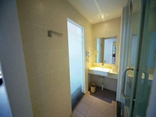 Nanning Xingbo Express Hotel Guangxi University Branch