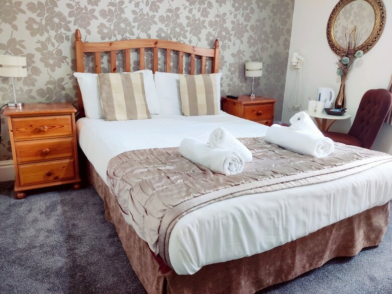 Wentworth House Hotel