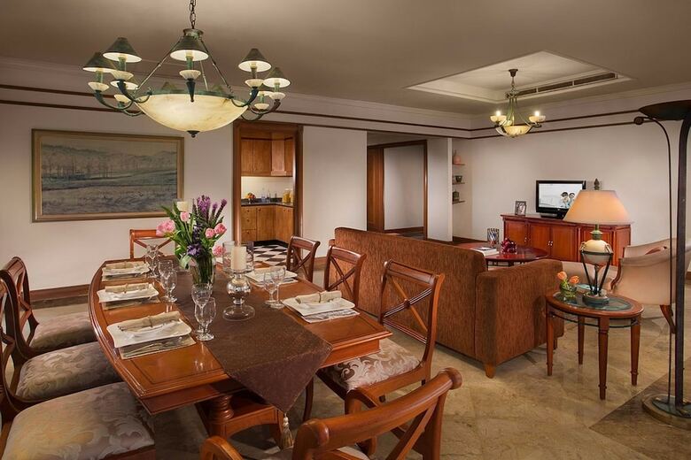 Hotel Somerset Grand Citra