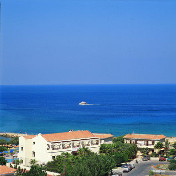 Mimosa Beach Hotel