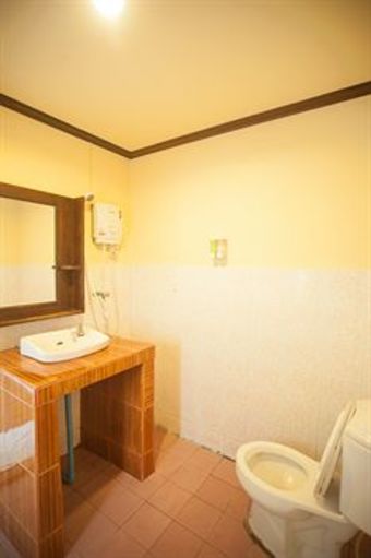 Hotel Niramon Sunview Resort