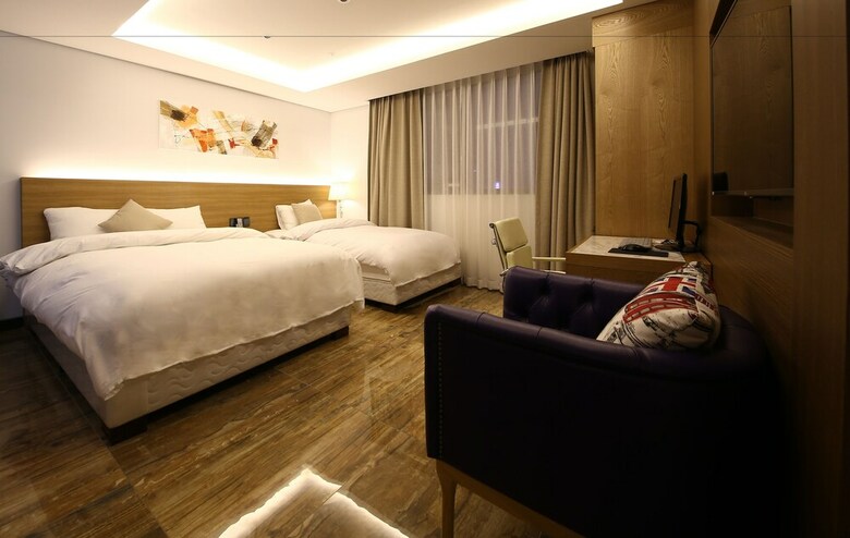 Guwol Hotel