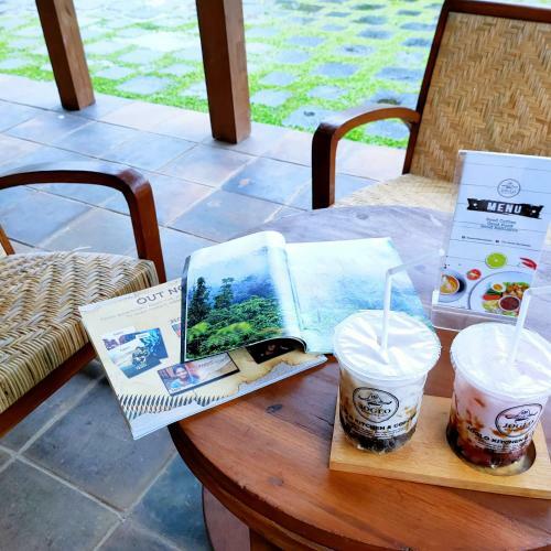 Hostal The Amrta Borobudur