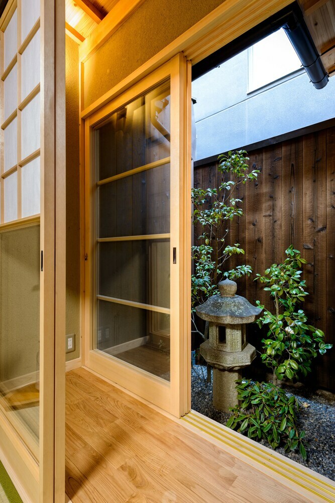 Nadeshiko Shirakawa Machiya House