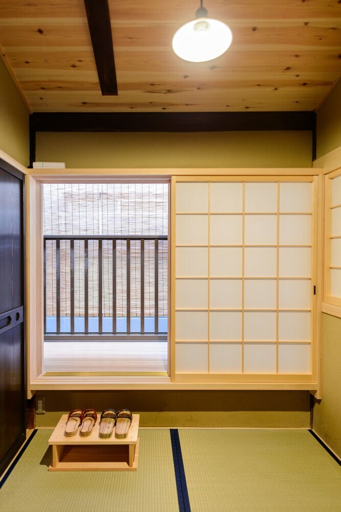 Nadeshiko Shirakawa Machiya House