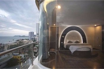 New Sun Hotel