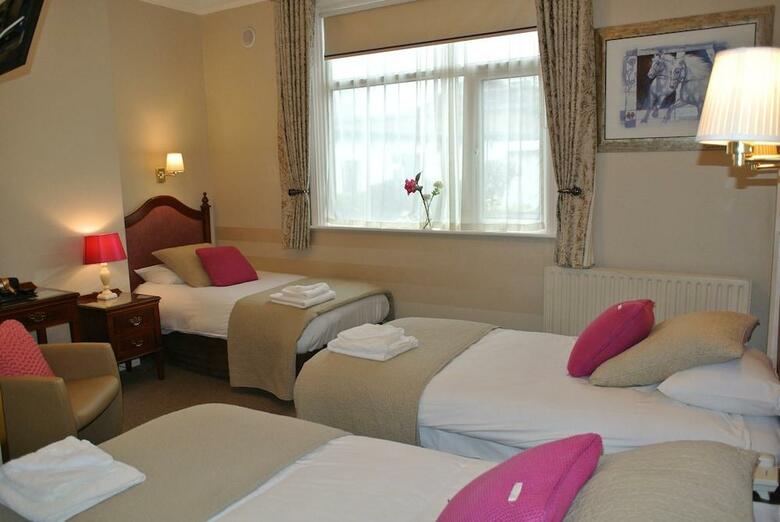 Hotel Egans House