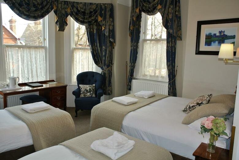 Hotel Egans House