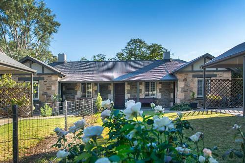 Villa Stoneleigh Cottage Bed And Breakfast