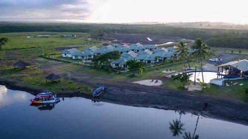 Hotel Bayview Cove Health Resort