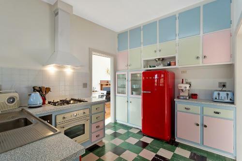 The 50's Beach House