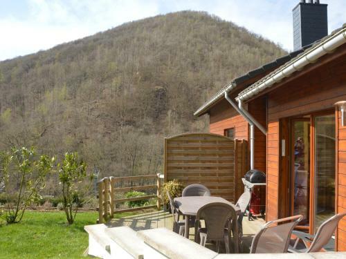 Cozy Cottage In Aywaille With Valley View