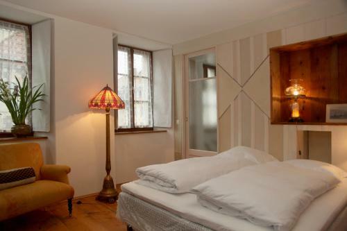 Hostal Guesthouse Le Locle