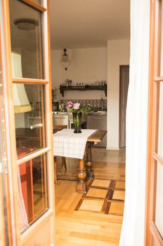 Hostal Guesthouse Le Locle