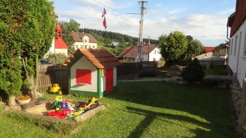 Hostal Ubytov�n� U Kapli?ky