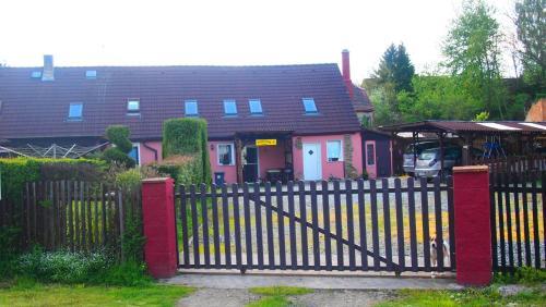 Hostal Private Sv?tlu?ka