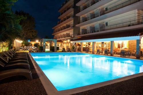 Stefania Beach Hotel