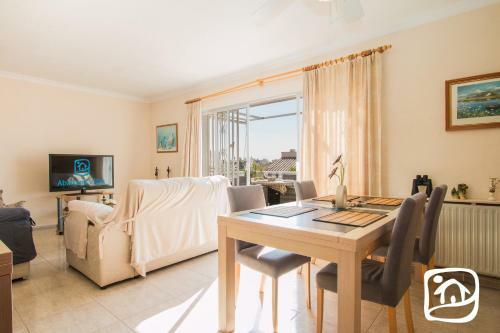 Abahana Villas Rebecca