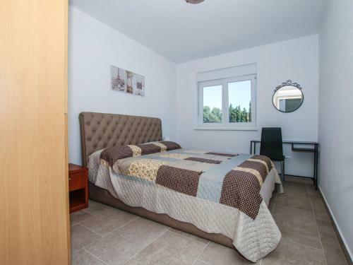 Apartment In Funtana With Three-bedrooms 1
