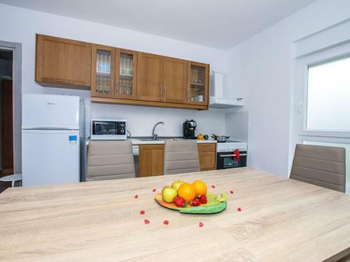 Apartment In Funtana With Three-bedrooms 1