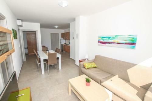 Apartment In Funtana With Three-bedrooms 1