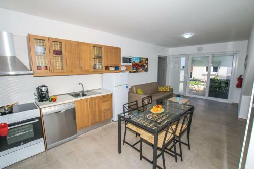 Apartment In Funtana With Three-bedrooms 1