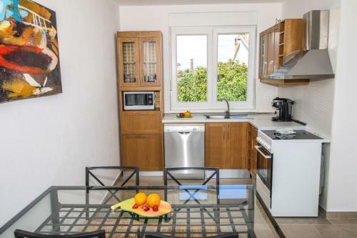 Apartment In Funtana With Two-bedrooms 2