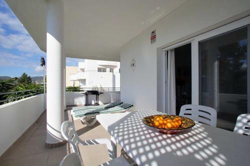 Sunny Golf Apartment